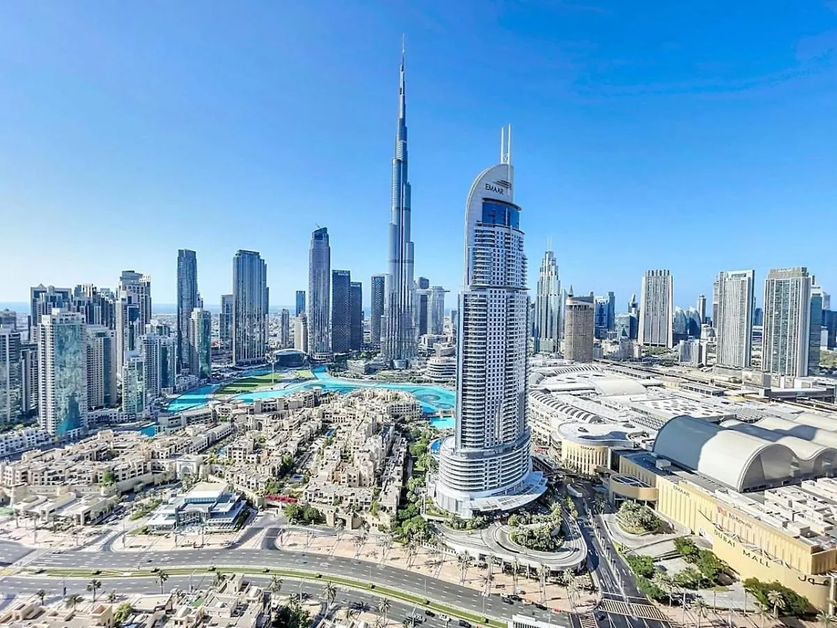 Burj Royale - Mesmerizing Three Bed With Burj View Dubai